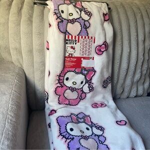 Hello Kitty Blanket - Pink and Purple - White Hello Kitty Bear Blanket NWT